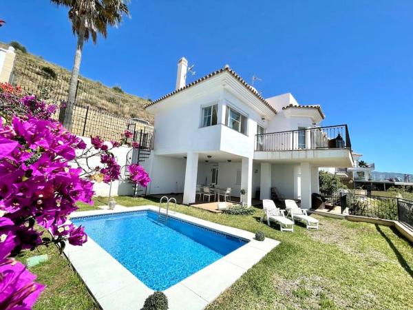 Nella foto è visibile l'oggetto Modern Holiday Home & Panoramic Views situato nella città di Mijas.