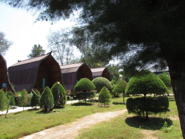 Na zdjęciu widoczny jest obiekt II Bungalow położony w mieście Gili Meno.