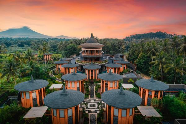 På bildet vises objektet Hotel Le Temple Borobudur som ligger i byen Sekatonan.