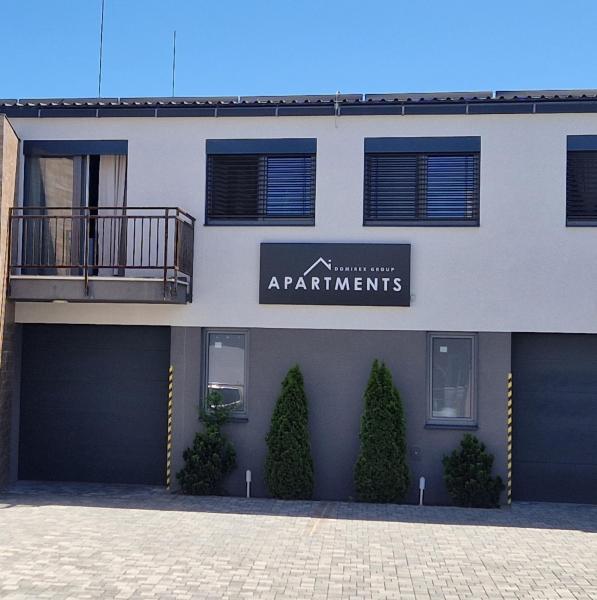 A la foto es mostra l'objecte DomirexGroup Apartments situat a la ciutat de Halič.