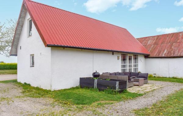 写真にはLöderup市にあるNice Home In Glemmingebro With Wifiが写っています。