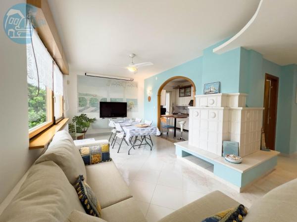 På billedet ses objektet Viale Miramare 279 Tirabora Short Rent beliggende i byen Cedas.