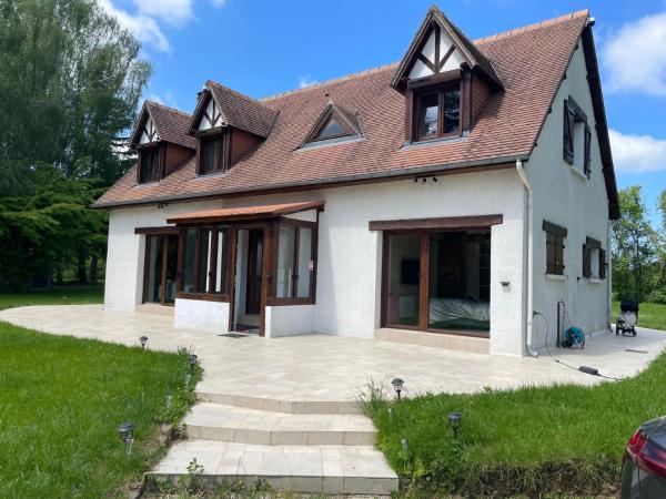 A la foto es mostra l'objecte Maison famille-10 min Deauville situat a la ciutat de Reux.