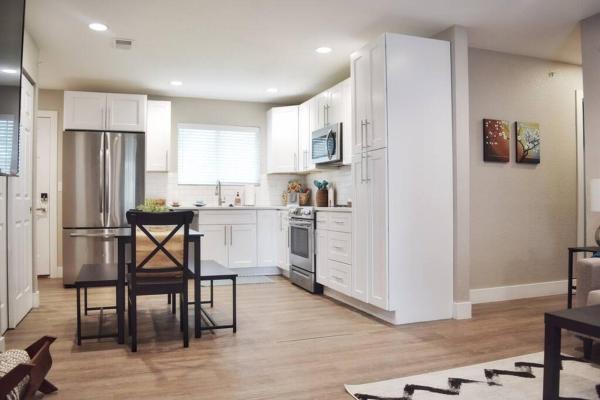 A la foto es mostra l'objecte Cozy 3 bedroom in Westminster situat a la ciutat de Westminster.