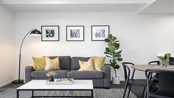 The photo shows the Canberra Chic I30 located in the city of Campbell.