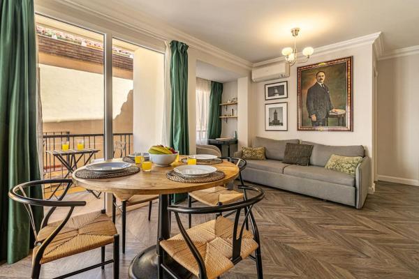 Historic Center Chic Gem With Balcony - 馬拉加