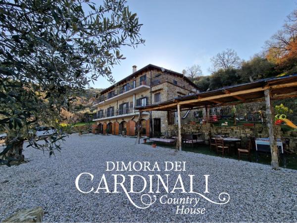 A la foto es mostra l'objecte Dimora dei Cardinali situat a la ciutat de Agropoli.