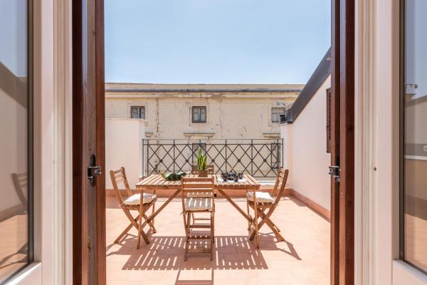 A la foto es mostra l'objecte Oretea Apartment with Terrace by Wonderful Italy situat a la ciutat de Palerm.