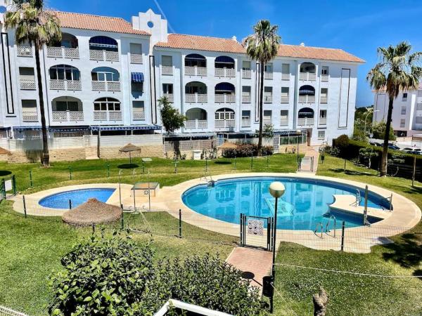 Family Holiday Apartment, Torremolinos - Torremolinos