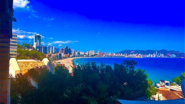 A la foto es mostra l'objecte Apartment Vistamar Luxury situat a la ciutat de Benidorm.