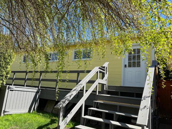 Nella foto è visibile l'oggetto WHITEWATER COTTAGE situato nella città di Chilliwack.
