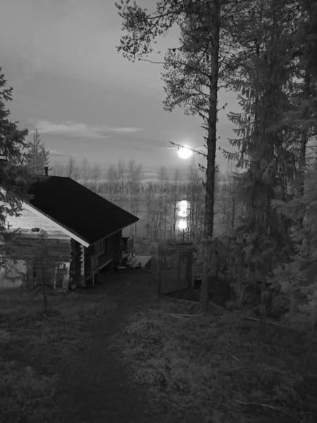 Na zdjęciu widoczny jest obiekt Cottage by the Muonio river for 6 person położony w mieście Kolari.