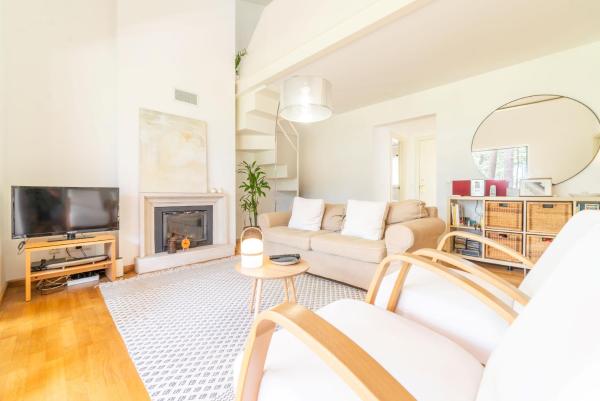 Auf dem Foto ist das Objekt Apartment Aroeira Golf VI in der Stadt Aroeira zu sehen.