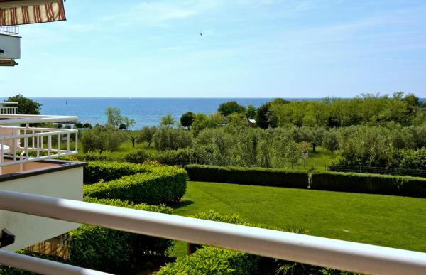 Studio Apartment Flavia 2 Near The Beach, With Seaview In Umag - Zambratija - Piran