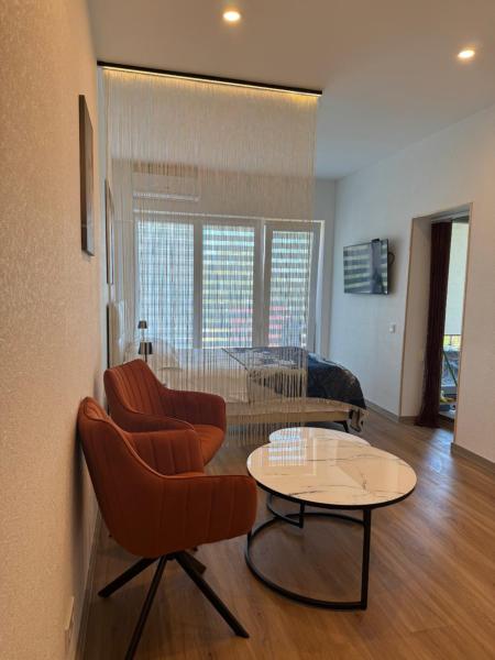 A la foto es mostra l'objecte Apartamentai pas Rasą situat a la ciutat de Nida.
