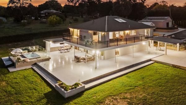 A la foto es mostra l'objecte Delaware Corporate Retreat situat a la ciutat de Mount Panorama.