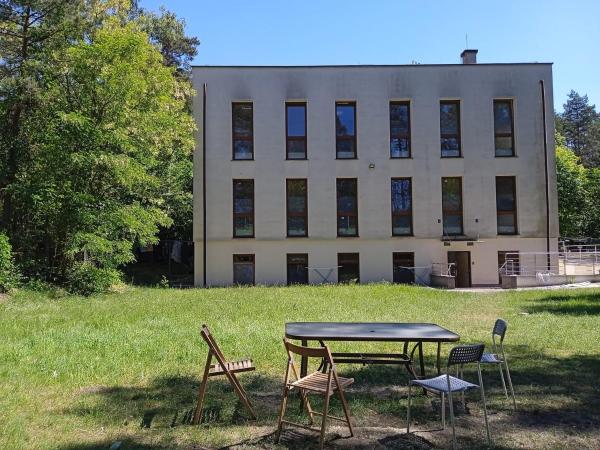 Στη φωτογραφία φαίνεται το αντικείμενο Lubelski Hostel - blisko Centrum Zdrowia Dziecka & Instytut Kardiologii που βρίσκεται στην πόλη Βαρσοβία.