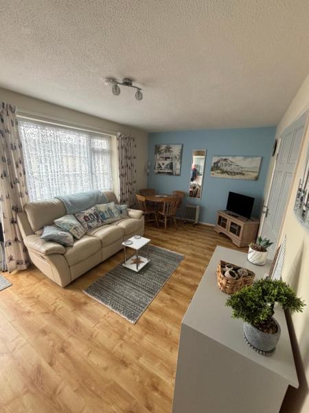 På bilden syns objektet Hillview 1st floor apartment som ligger i staden Brean.