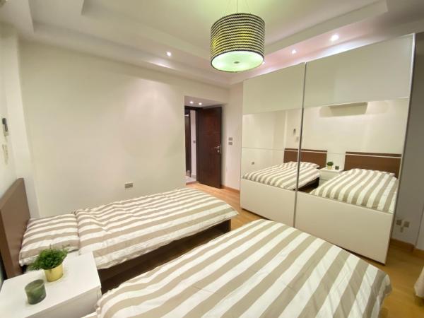 Nella foto è visibile l'oggetto luxury apartment situato nella città di Il Cairo.