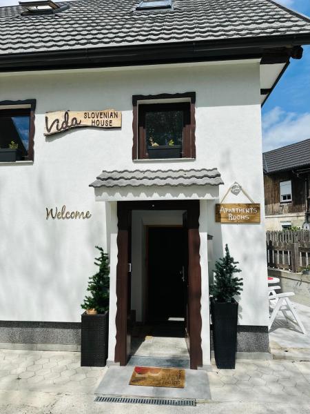 En la foto se muestra el objeto Slovenian House Vida ubicado en la ciudad de Bled.