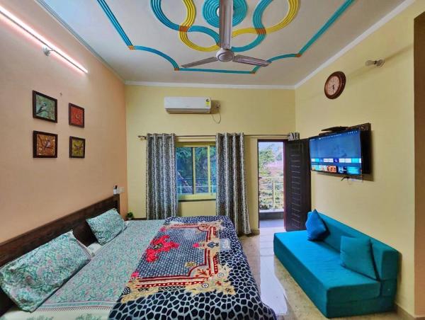 Nella foto è visibile l'oggetto Anandam Home Stay situato nella città di Rishikesh.