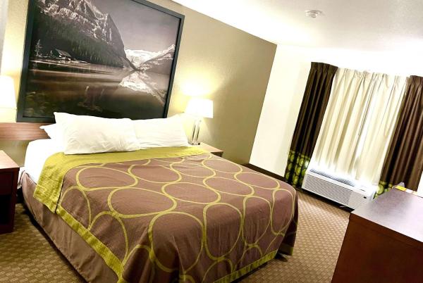 Photo 4 : Super 8 by Wyndham Hinton