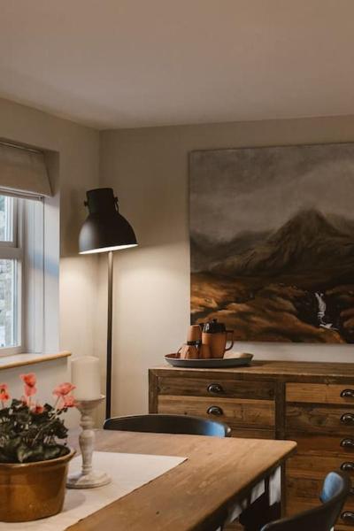 A la foto es mostra l'objecte Cosy Cottage near Brimham Rocks Yorkshire Dales situat a la ciutat de Grantley.