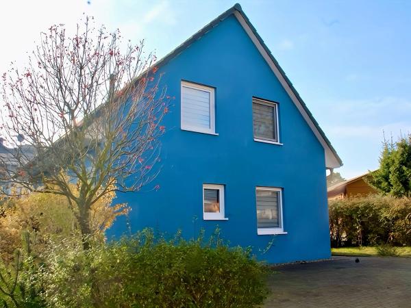 写真にはレーベル市にあるSeeurlaub Müritz - Haus Kranichflug, nur 200m zur Müritzが写っています。