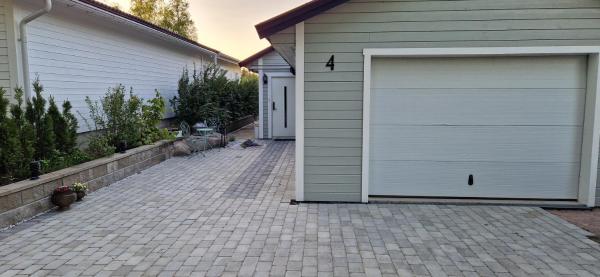 Auf dem Foto ist das Objekt Sjöviksvilla Sjöviksvägen in der Stadt Rottne zu sehen.