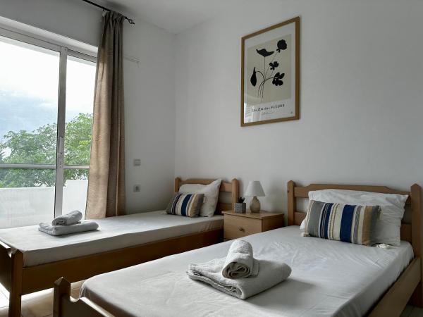 Fotografia 2: Central, Sunny & Spacious Apartment in Kos - No 1