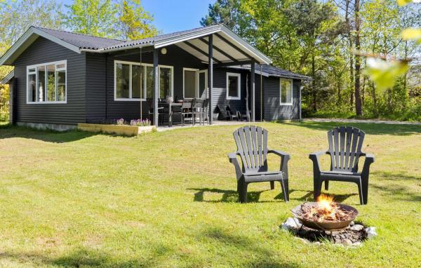4 Bedroom Nice Home In Ebeltoft - Denmark