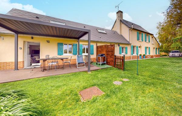 A la foto es mostra l'objecte 2 Bedroom Lovely Home In Bourville situat a la ciutat de Houdetot.