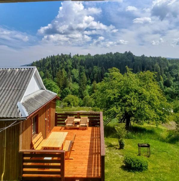 Na zdjęciu widoczny jest obiekt Будиночок для щастя położony w mieście Zelenitsa.