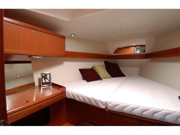 Billede 2: Bed on Boat 37, by Sunset