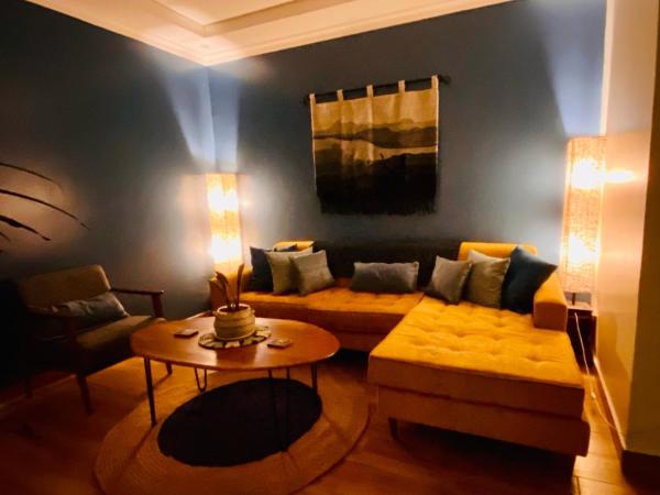 På billedet ses objektet Stunning Luxury Condo in Nyarutarama beliggende i byen Kigali.