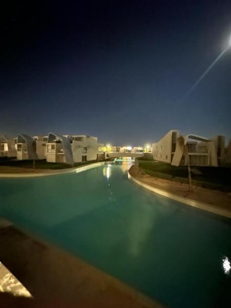 Nella foto è visibile l'oggetto Fouka bay situato nella città di Bugbug.