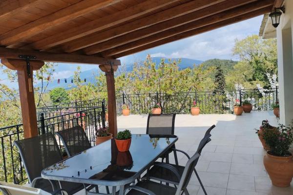 A la foto es mostra l'objecte Christina's House - Neochori / Pelion situat a la ciutat de Sikí.