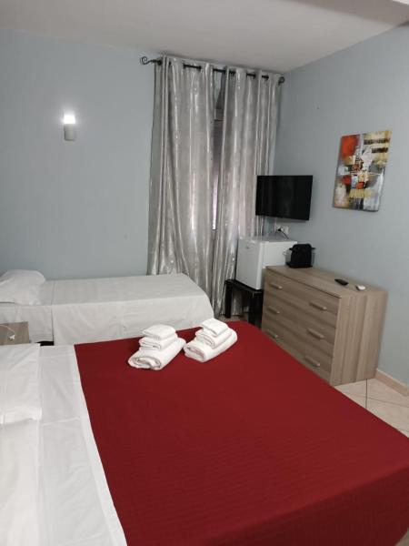 照片显示了位于Parma市的affitti ONLY SLEEP bagno privato物件。