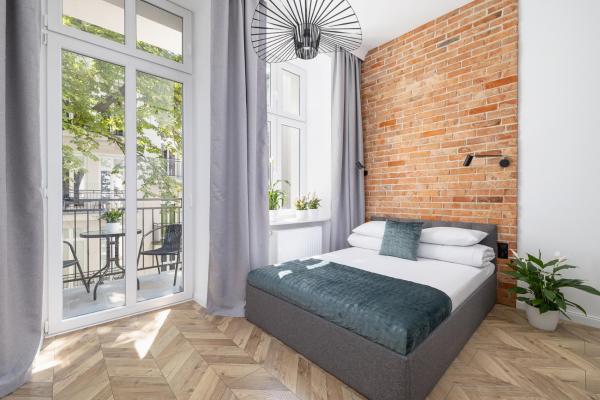 Luminous Dream by square- Balcony- Old Town, Cracovia