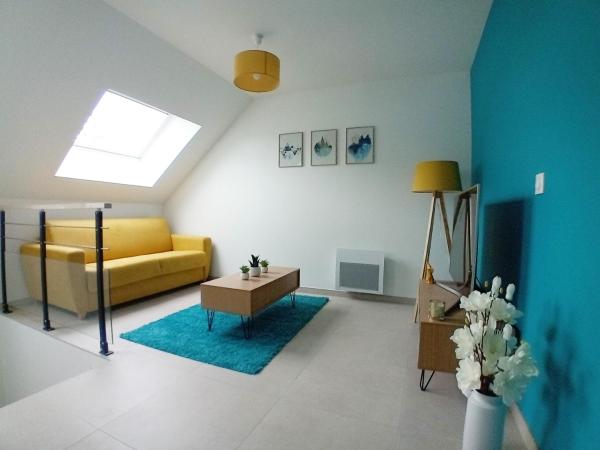 På bildet vises objektet T2 NEUF DANS MAISON RENOVEE som ligger i byen Chilly.