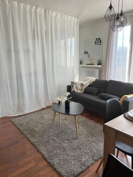 Na zdjęciu widoczny jest obiekt Charmant T2 à Fresnes, proche RER B, 4 pers położony w mieście Fresnes.