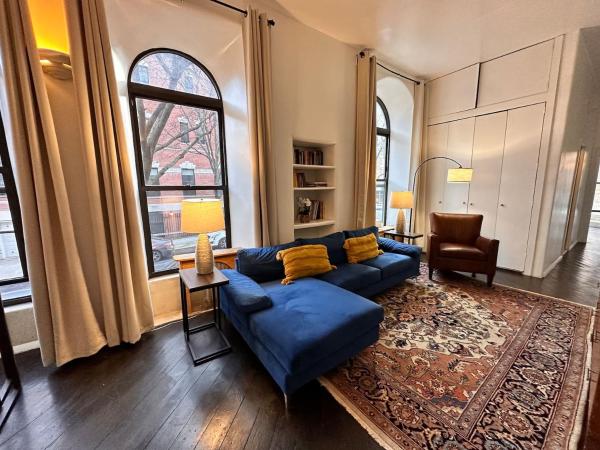 Elegance of Harlem, New York