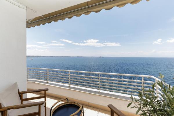 Infinity & Beyond by halu! - Seafront apartments photo 1