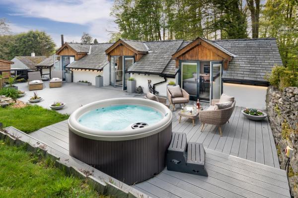 Luxury Hot Tub Cottage - Family & Pet Friendly - Windermere