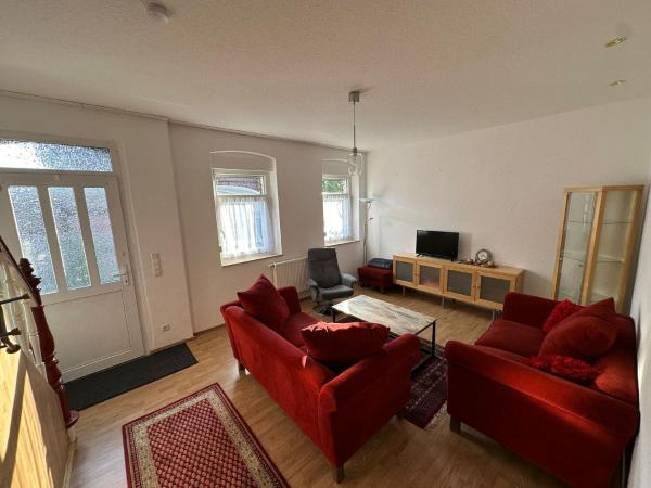 A la foto es mostra l'objecte Idyllisches Zechenhaus, auch geeignet als Monteurenwohnung situat a la ciutat de Essen.