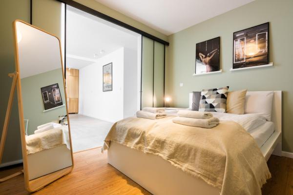 Przestronny apartament Vermelo Parking, Cracovia