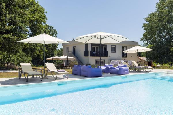 A la foto es mostra l'objecte Luxury Villa Četiri Hrasta situat a la ciutat de Pićan.