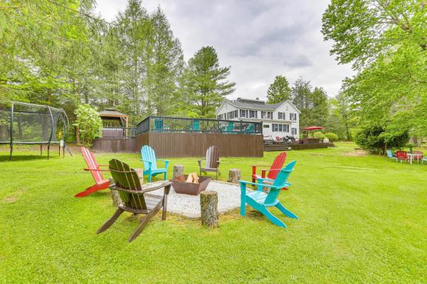 A la foto es mostra l'objecte Hot Tub, Game Room Greentown Home Near State Park situat a la ciutat de Greentown.