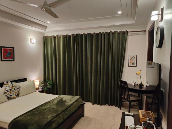 Nido GK2, New Delhi