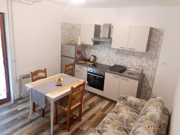 A la foto es mostra l'objecte Apartman Arianna & Sandra situat a la ciutat de Rovinj.